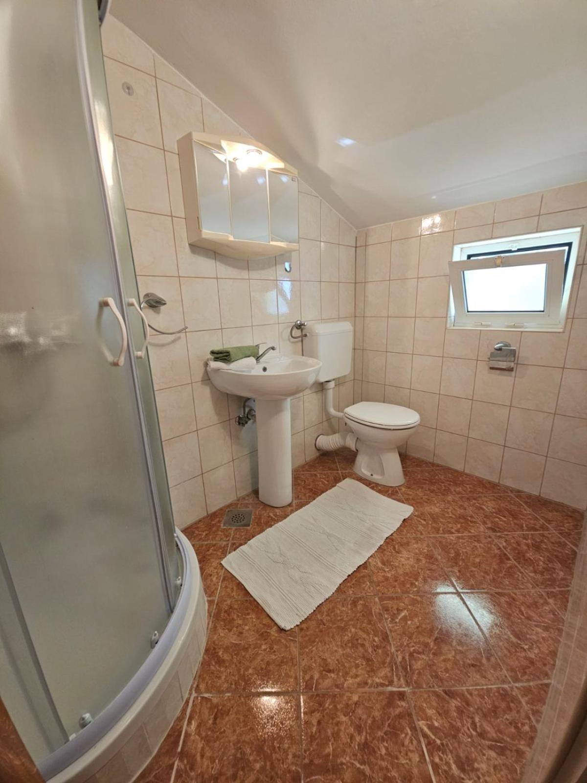 Apartment Jelena Rab Town Eksteriør billede